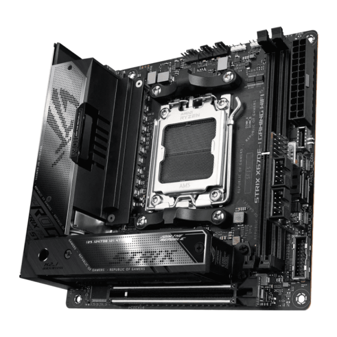 Материнская плата ASUS ROG Strix X670E-E Gaming WI-FI